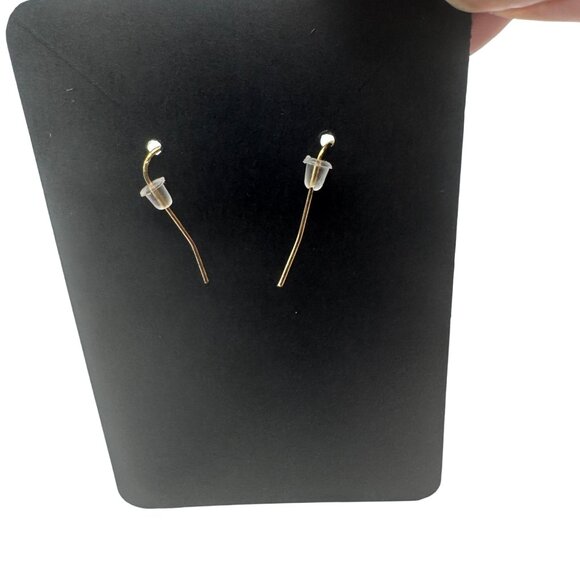 Boho Feather Dangle Earrings With Gold Chains & Hook Closure - Picture 3 of 3